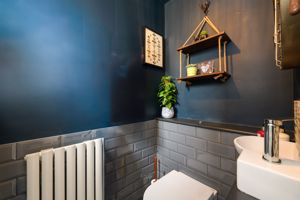 Cloakroom- click for photo gallery